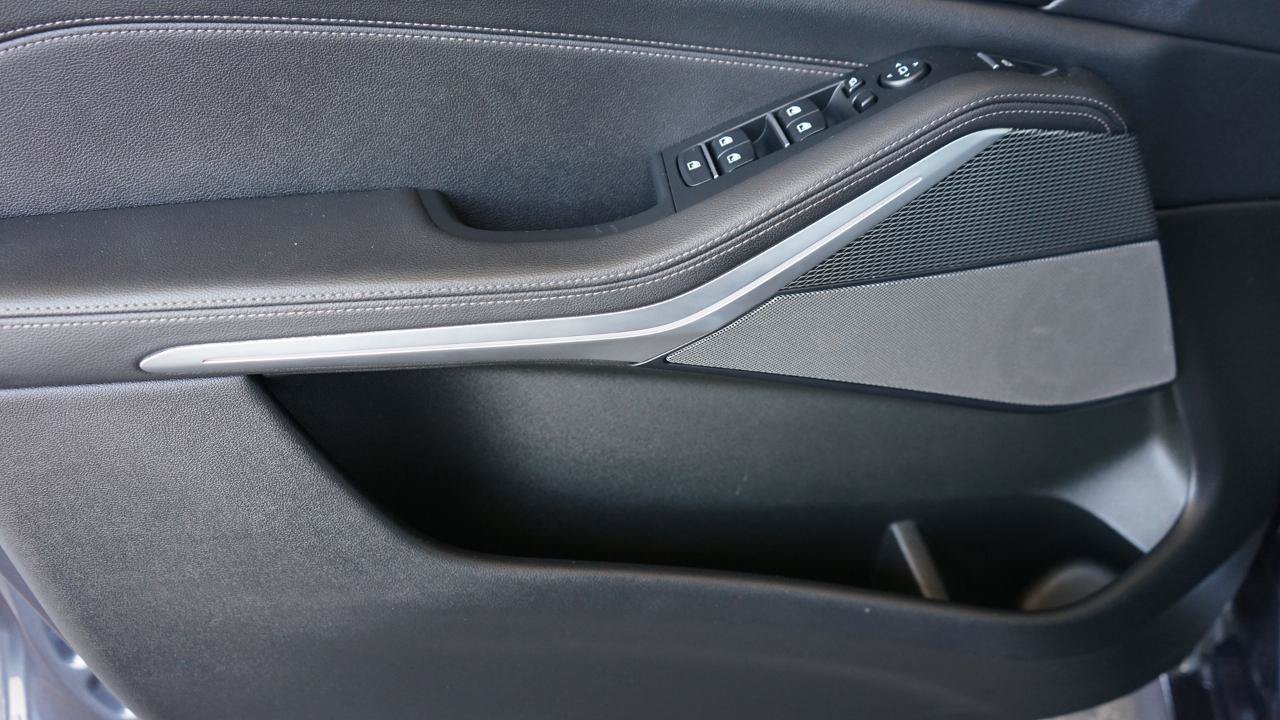 Used 2021 BMW X5 sDrive40i w/ M Sport Package RWD image 9
