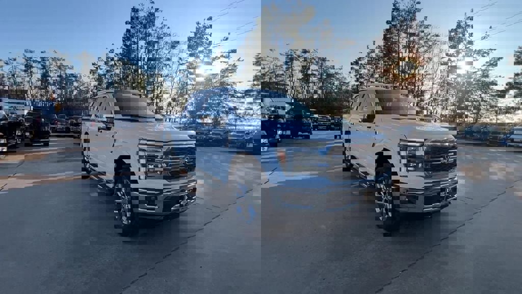 New 2026 Ford F150 Lariat w/ Equipment Group 501A Mid image 8