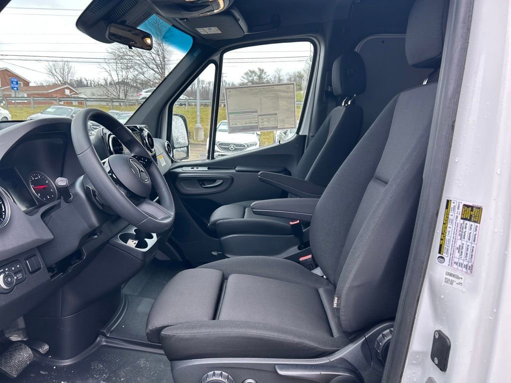 New 2026 Mercedes-Benz Sprinter 144 Cargo image 9