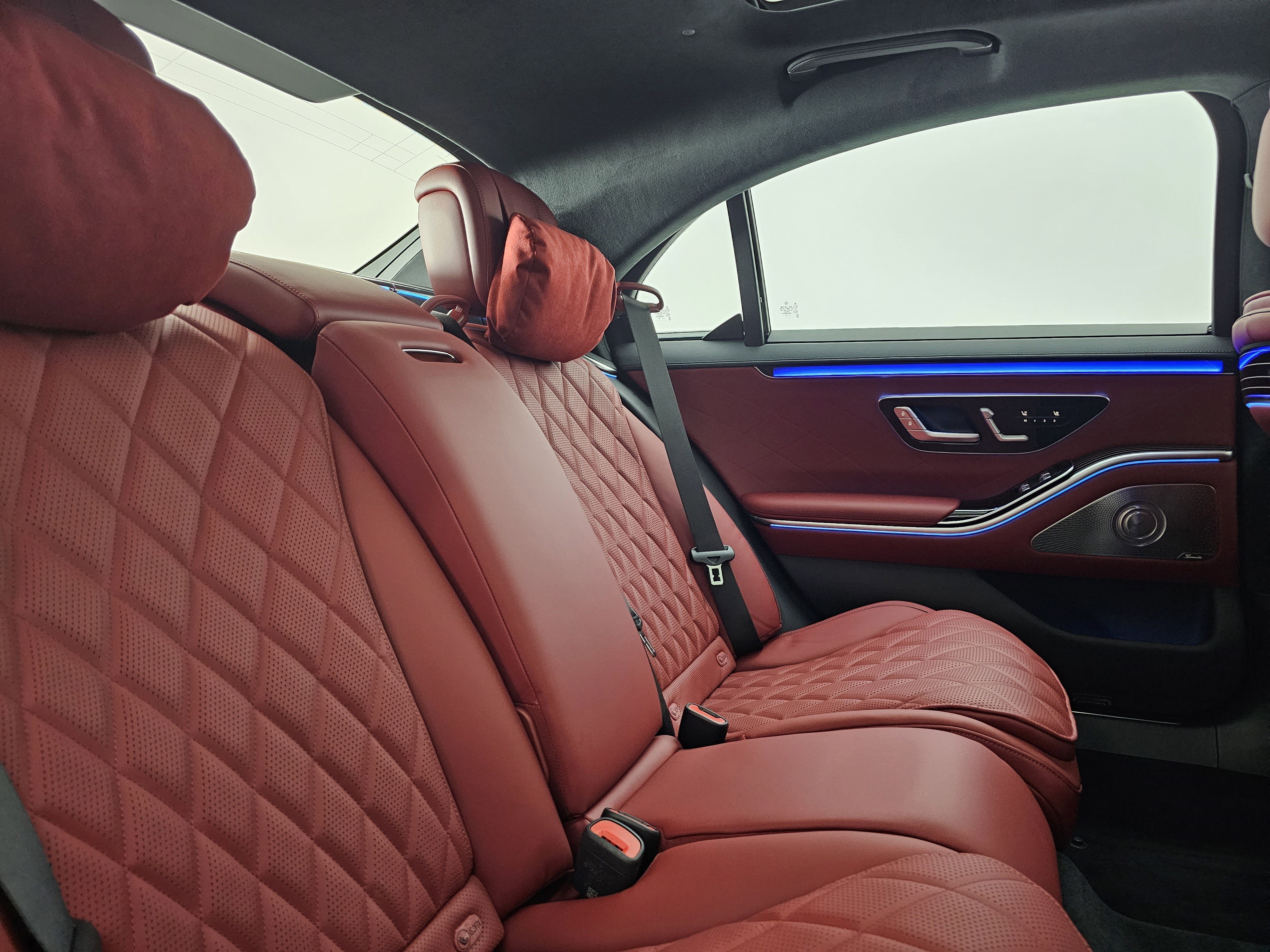 New 2026 Mercedes-Benz S 580 4MATIC Sedan image 27