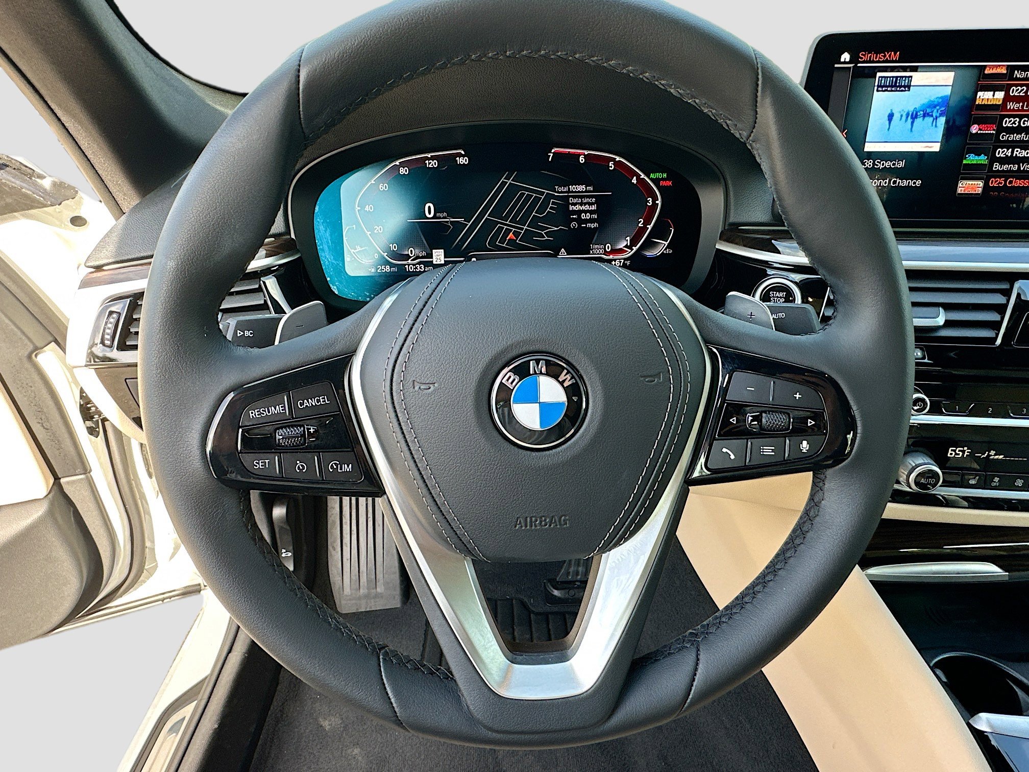 Certified 2023 BMW 530i w/ Premium Package image 11