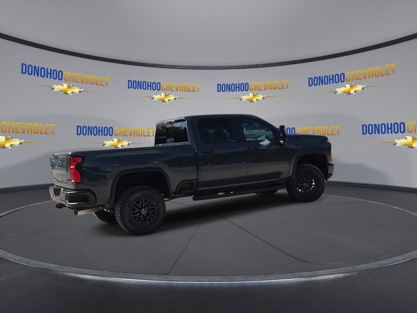 New 2026 Chevrolet Silverado 2500 ZR2 w/ LPO, Dark Essentials Package AWD/4WD image 7