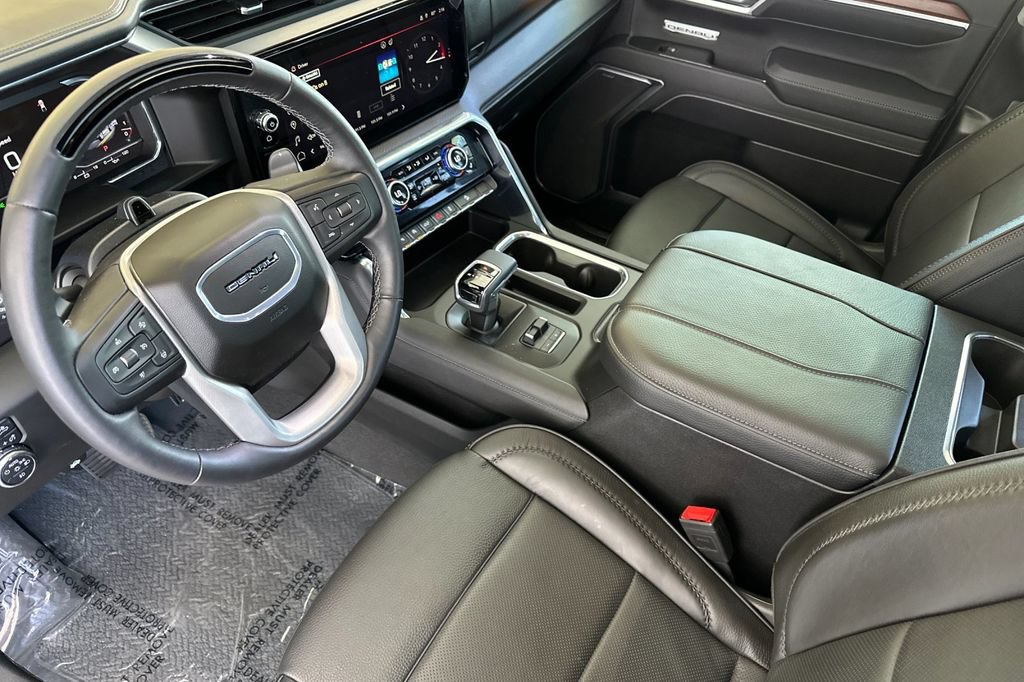 Used 2025 GMC Sierra 1500 Denali AWD/4WD image 10