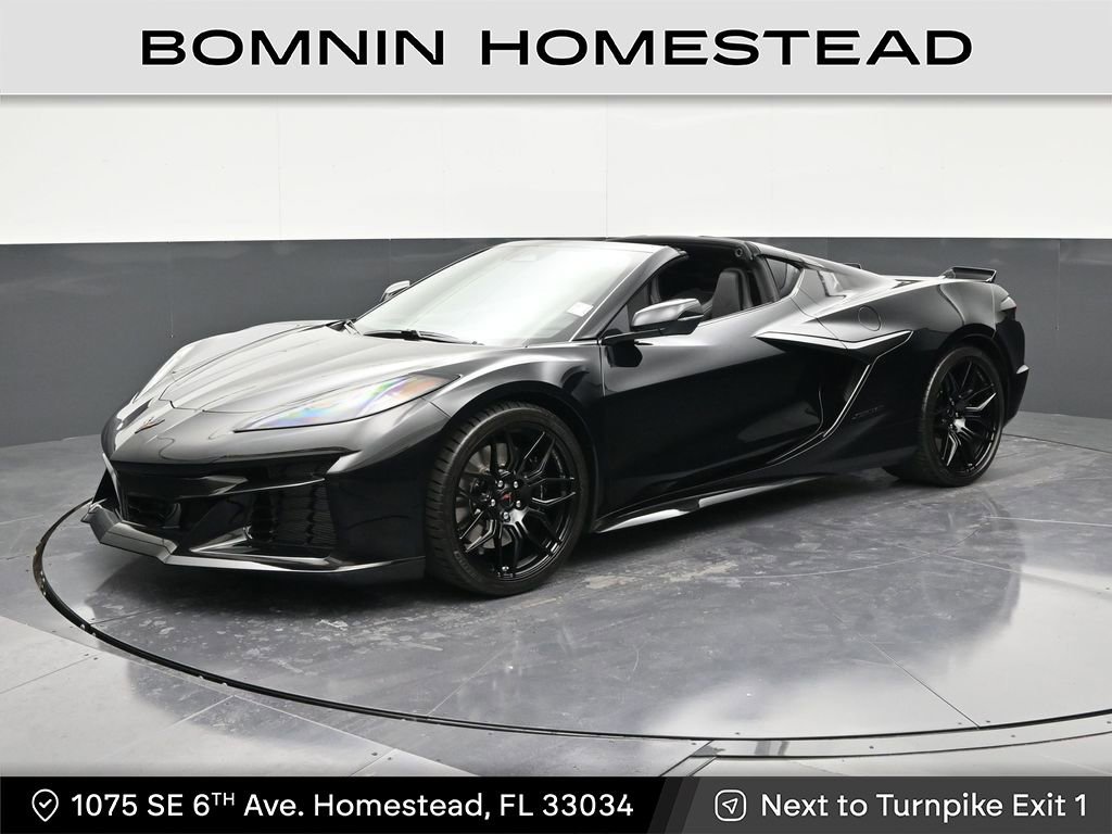 Certified 2025 Chevrolet Corvette Z06 image 1