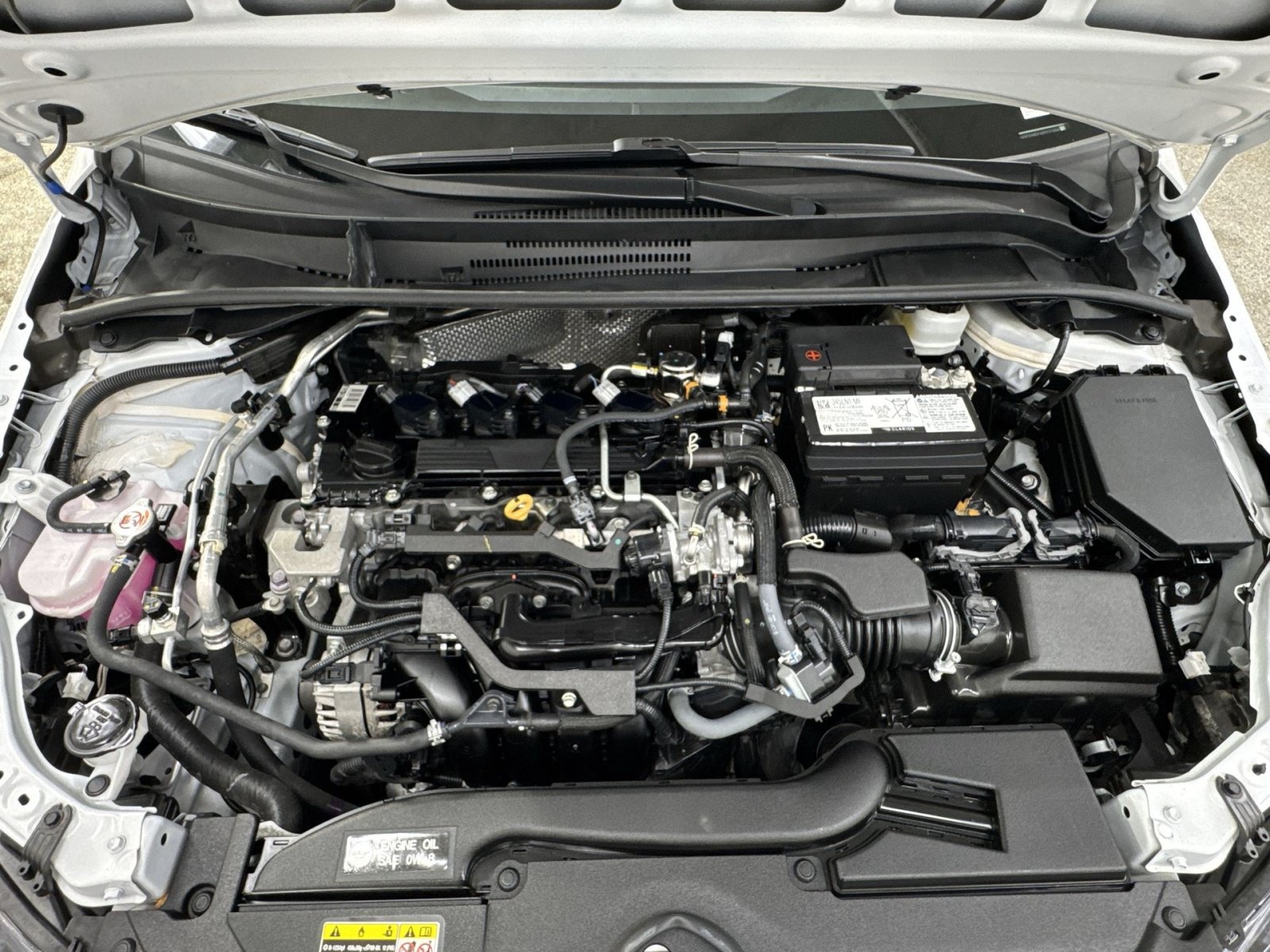 Used 2025 Toyota Corolla SE FWD image 40