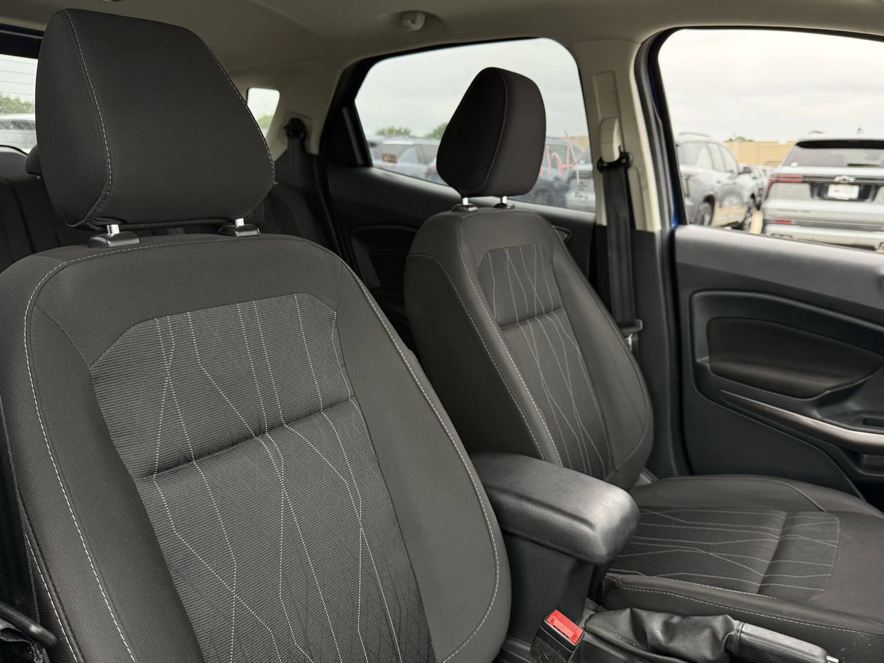 Used 2020 Ford EcoSport SE FWD image 24