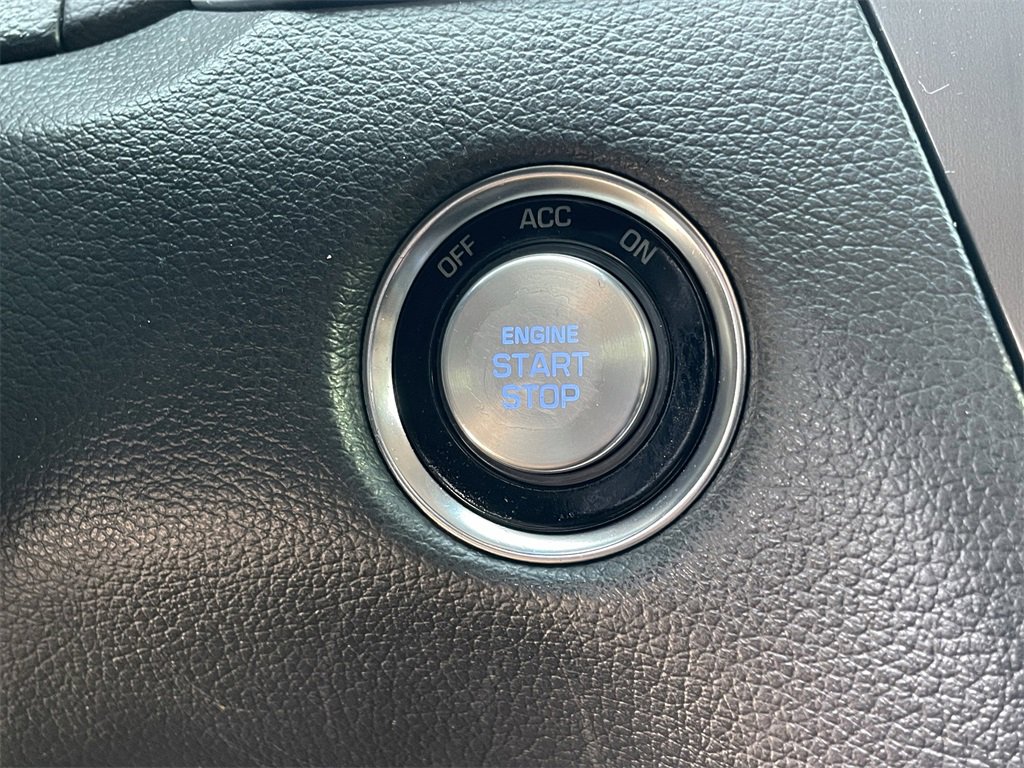 Used 2017 Genesis G80 3.8 image 22