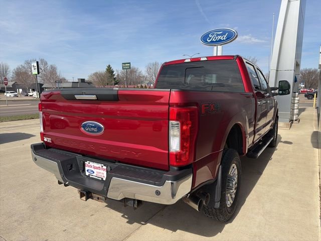 Used 2017 Ford F350 XLT w/ XLT Premium Package image 5