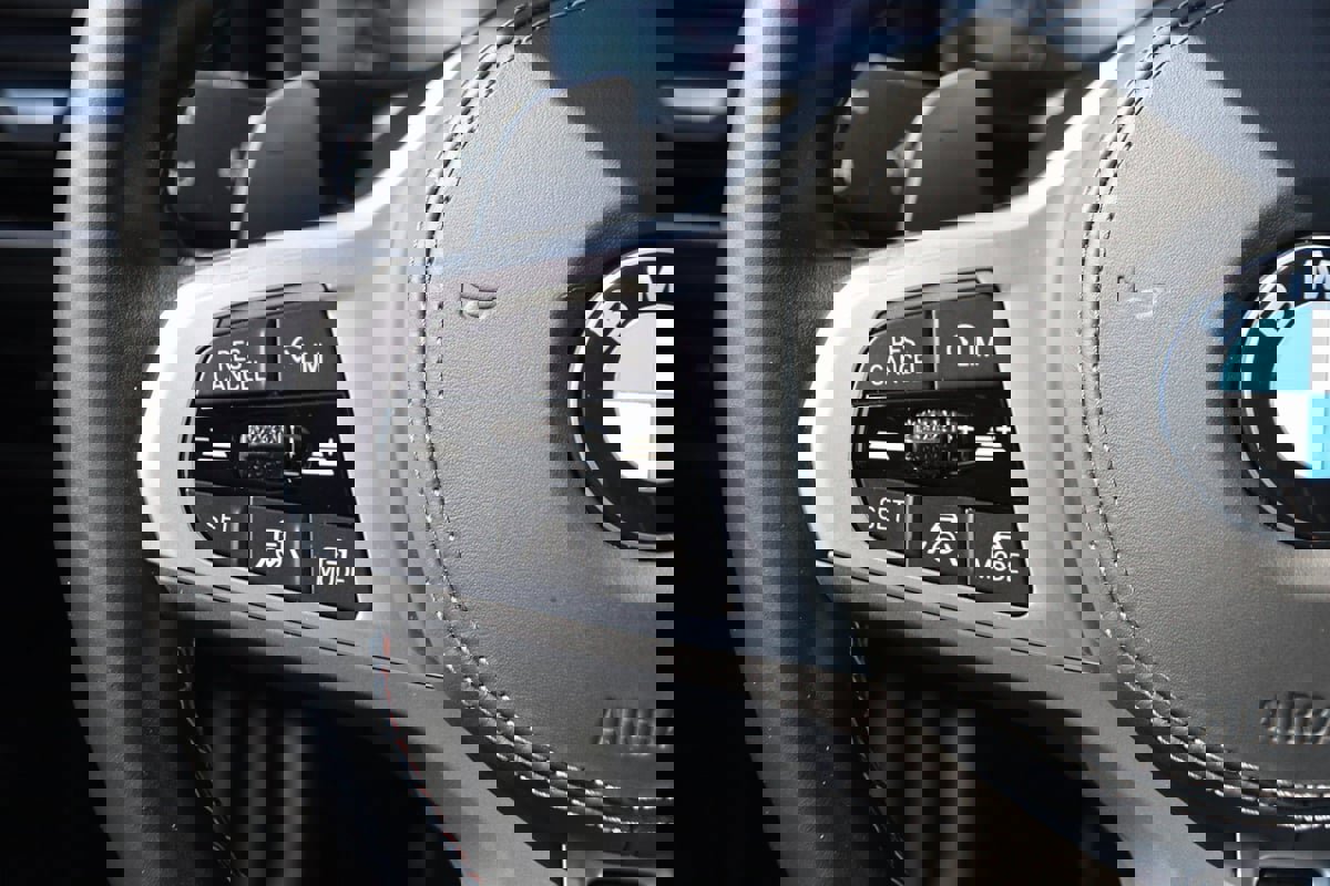 Used 2023 BMW M850i xDrive Coupe image 50