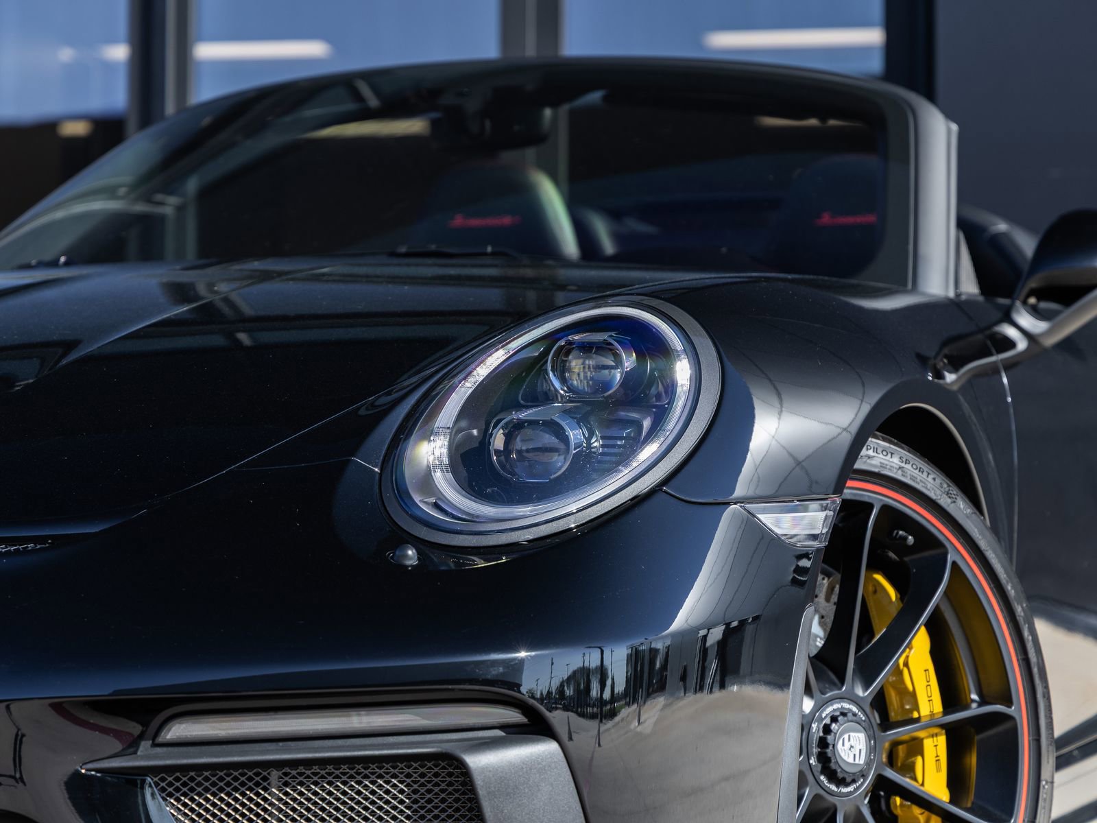 Used 2019 Porsche 911 Speedster image 22