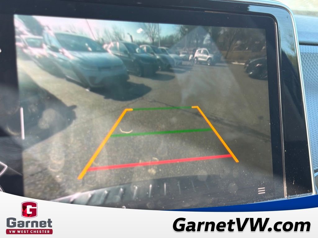 Used 2024 Volkswagen Atlas Peak Edition SE image 20