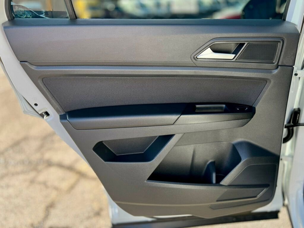 Used 2020 Volkswagen Atlas Cross Sport S image 13