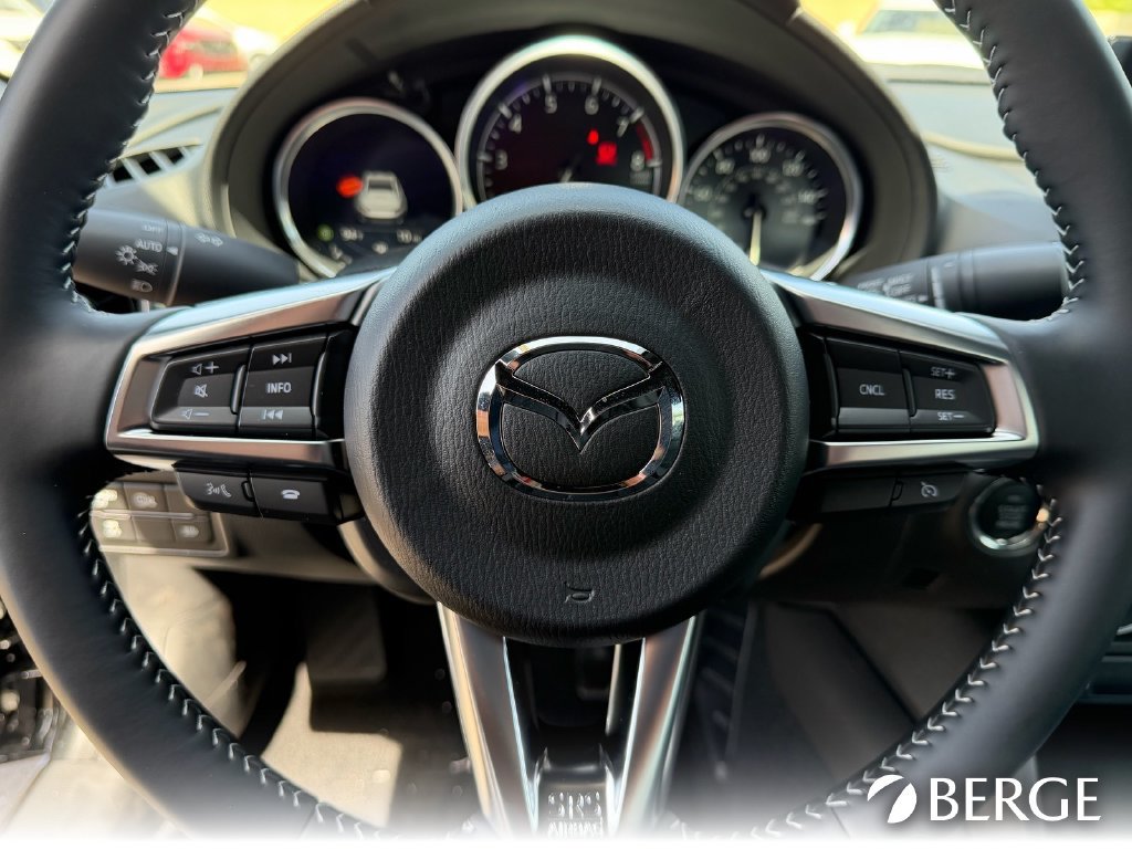 New 2026 MAZDA MX-5 Miata RF Grand Touring w/ Weather Package RWD image 26