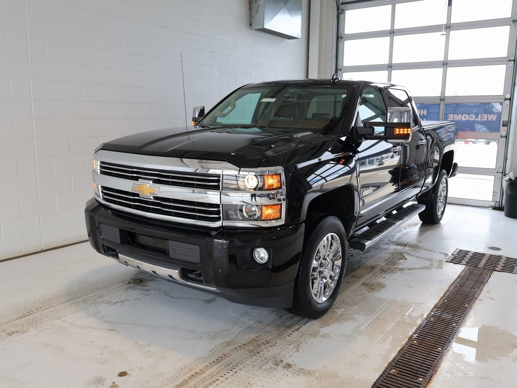 Certified 2016 Chevrolet Silverado 2500 High Country w/ Duramax Plus Package image 6