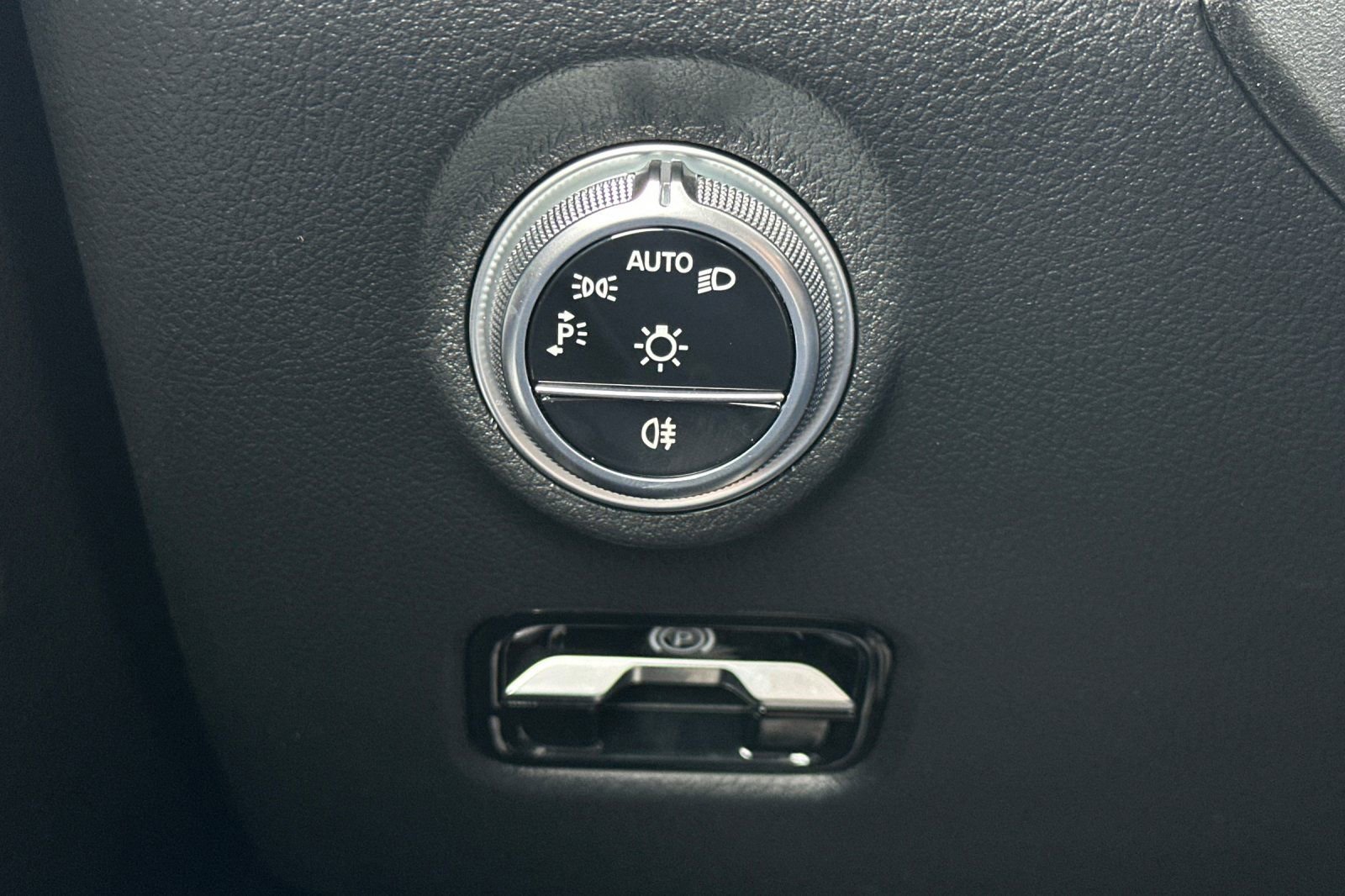 New 2025 Mercedes-Benz C 36 AMG S image 33