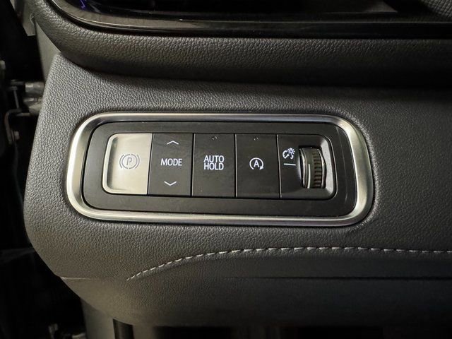 Used 2025 Buick Enclave Sport Touring FWD image 10