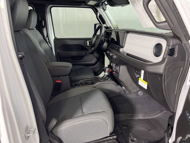 New 2025 Jeep Gladiator Willys image 11