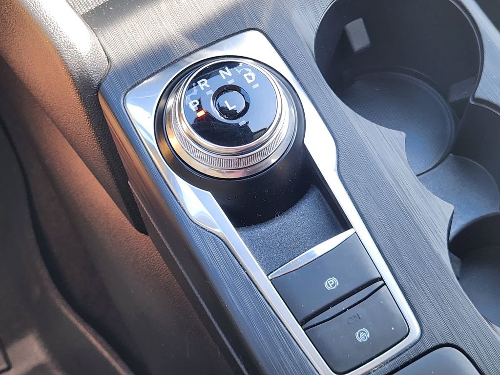 Used 2020 Ford Escape SE Sport image 29