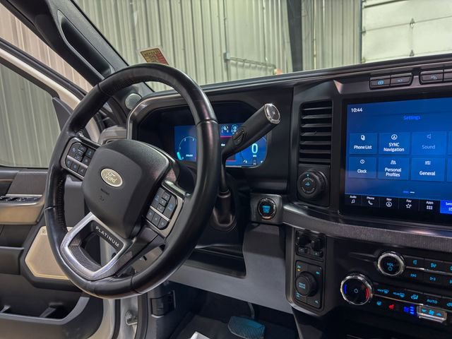 Used 2024 Ford F250 Platinum image 14