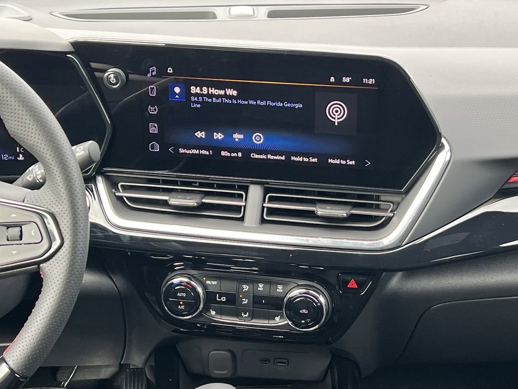 New 2026 Chevrolet Trax RS w/ Sunroof Package image 4