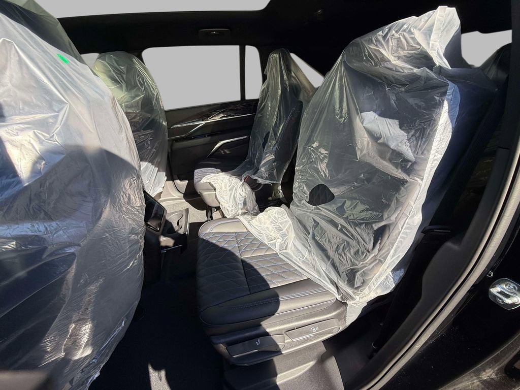 New 2025 Cadillac Escalade IQ Luxury 1 AWD/4WD image 13