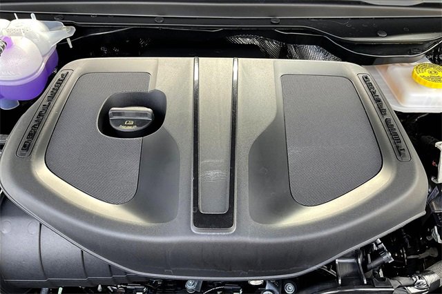 Used 2026 RAM 1500 Laramie w/ Night Edition image 31