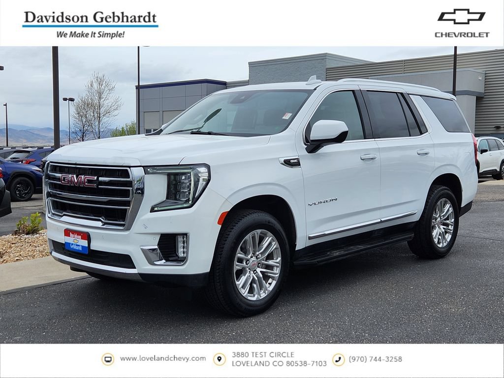 Used 2024 GMC Yukon SLT AWD/4WD image 1