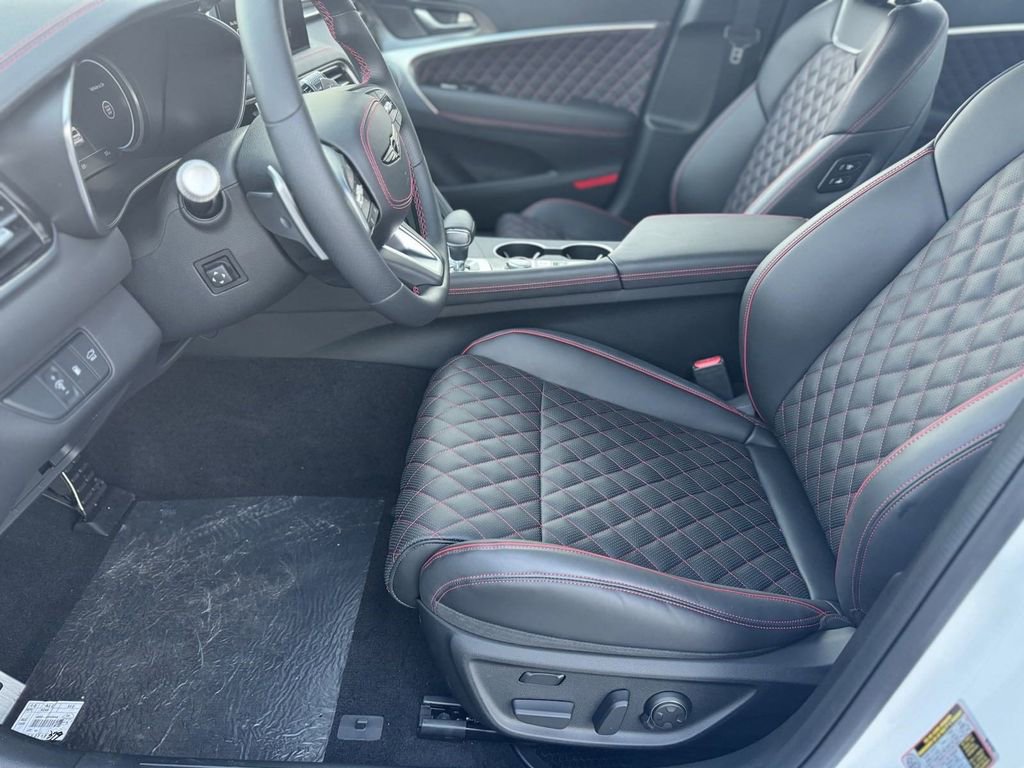 New 2025 Genesis G70 3.3T Advanced w/ Sport Prestige Package image 9