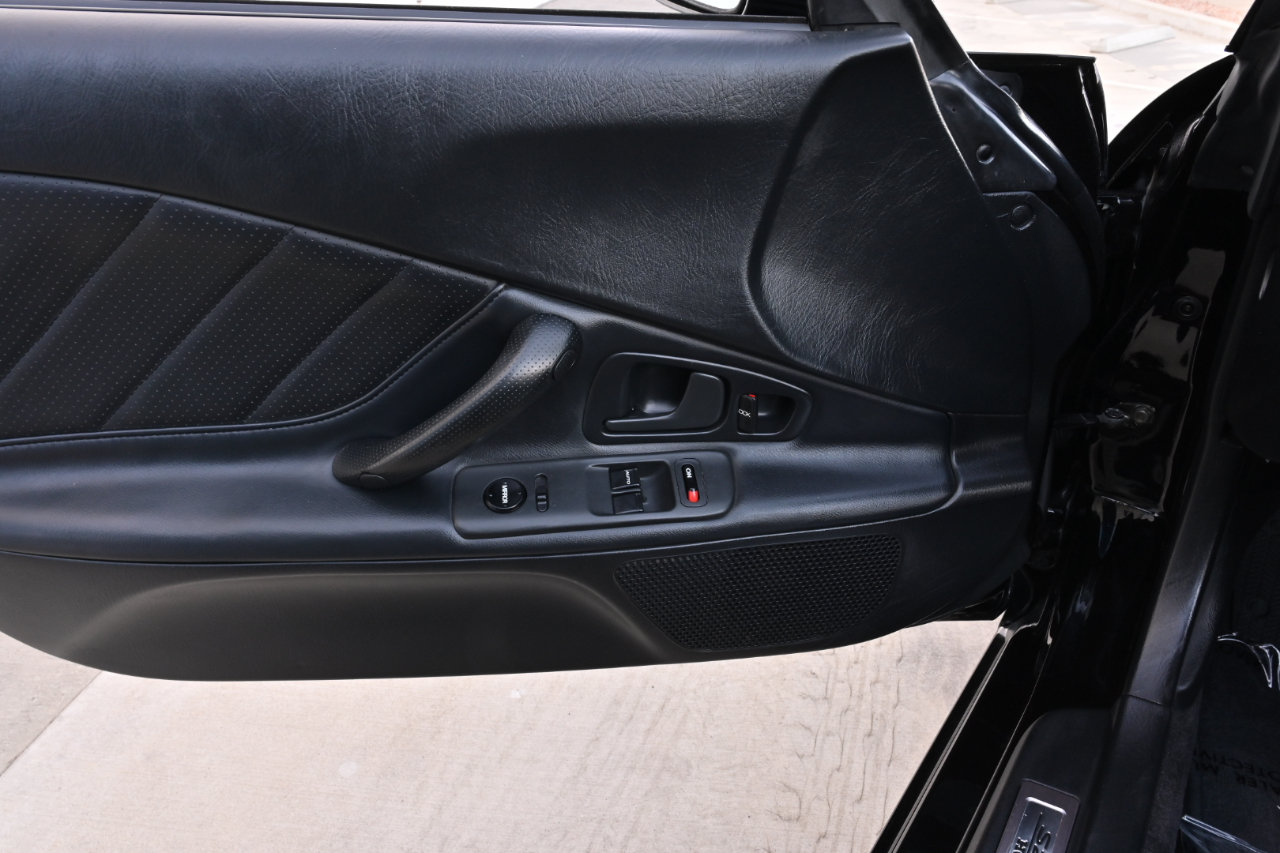 Used 2001 Honda S2000 image 39