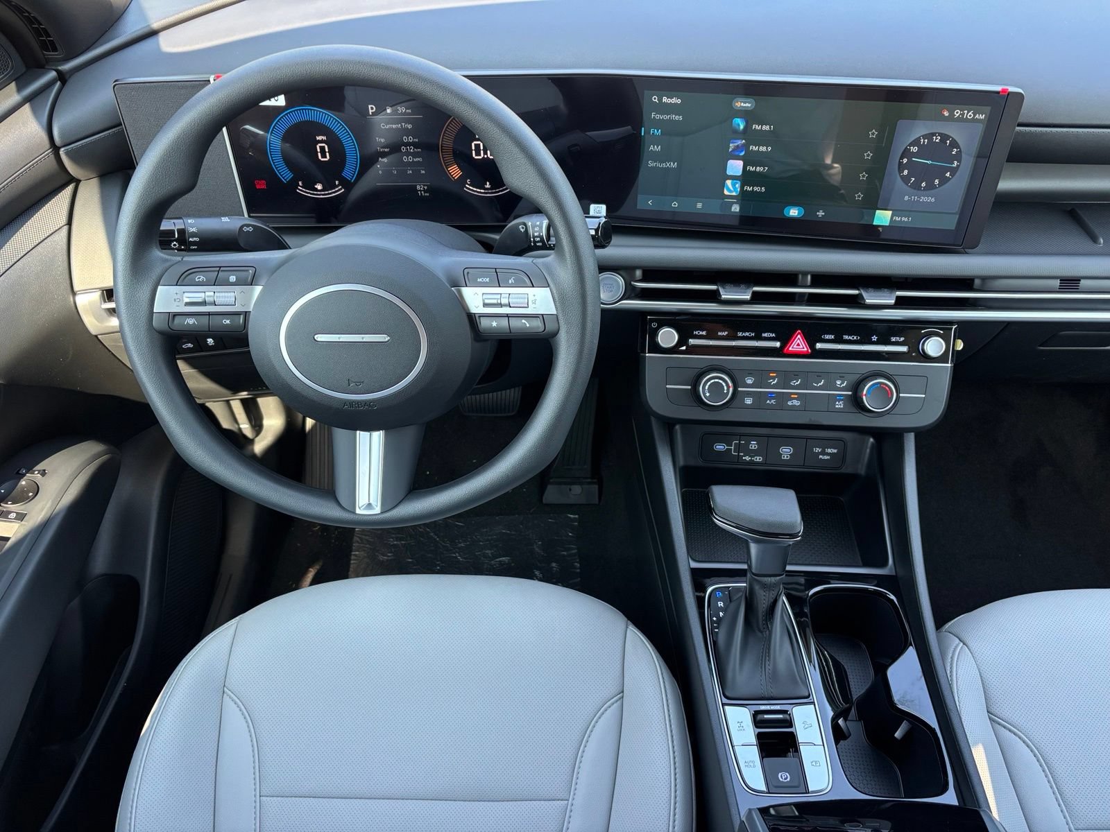 New 2027 Hyundai Santa Cruz SE AWD/4WD image 18