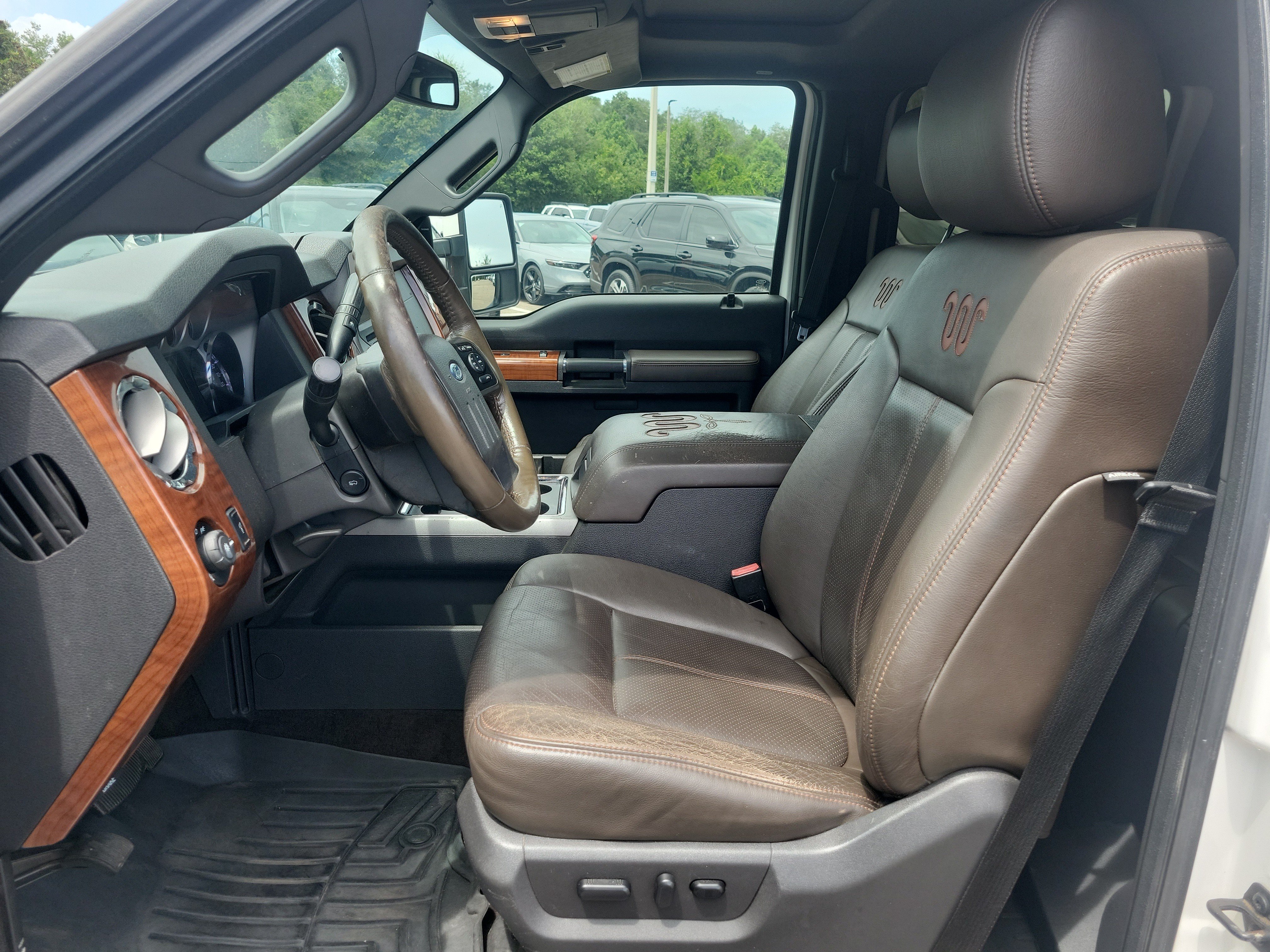 Used 2015 Ford F350 King Ranch w/ FX4 Off-Road Package AWD/4WD image 25
