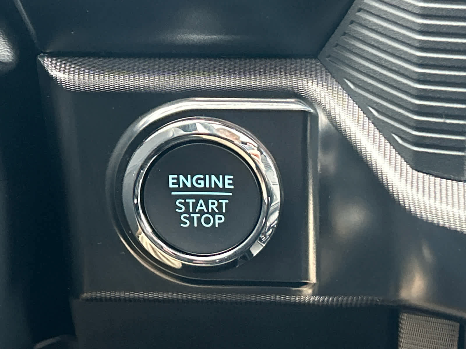 New 2025 Ford F150 Platinum w/ Equipment Group 702A High image 36