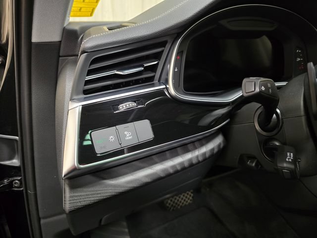 Used 2023 Audi Q7 3.0T Premium Plus AWD/4WD image 19