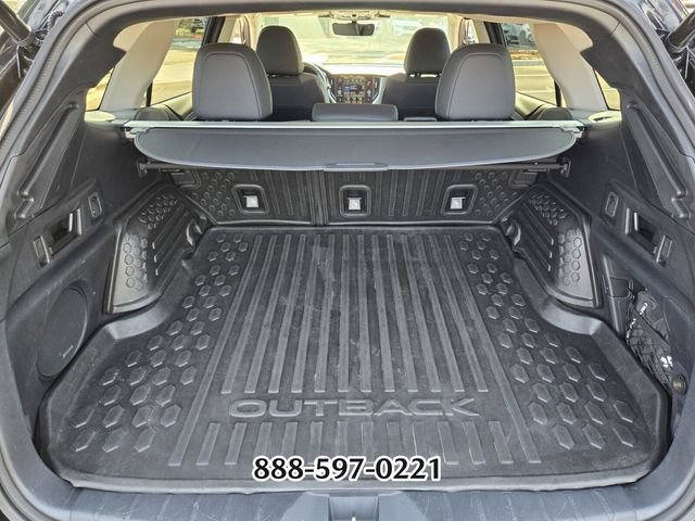 Used 2025 Subaru Outback Onyx Edition AWD/4WD image 17