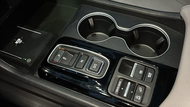 Used 2023 Honda Pilot Touring image 20