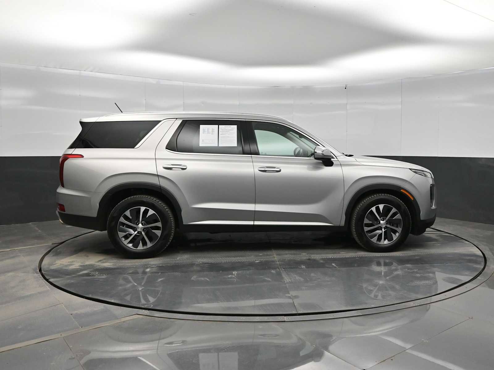 Used 2022 Hyundai Palisade SEL image 9