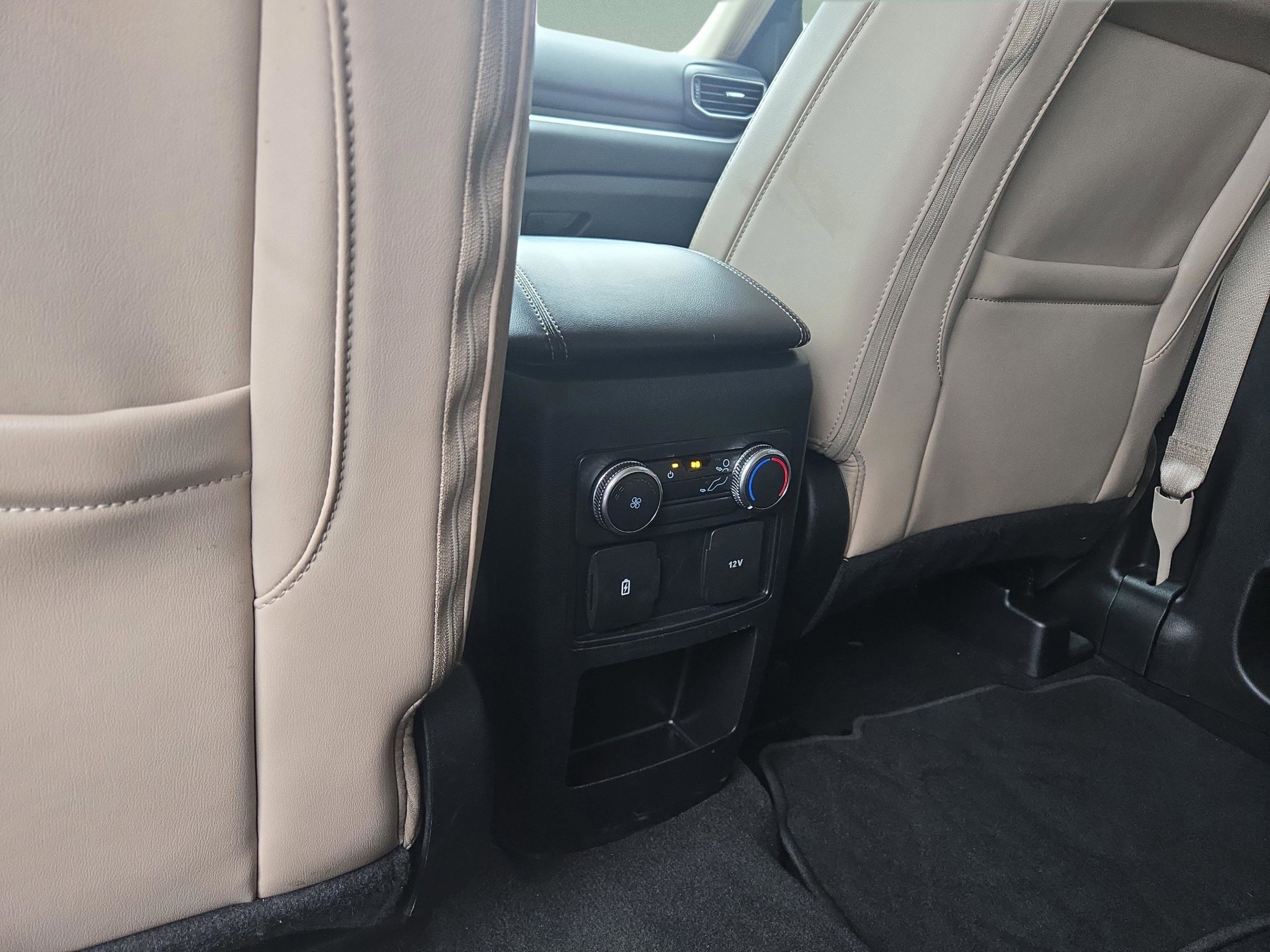 Used 2021 Ford Explorer XLT w/ Equipment Group 202A image 21