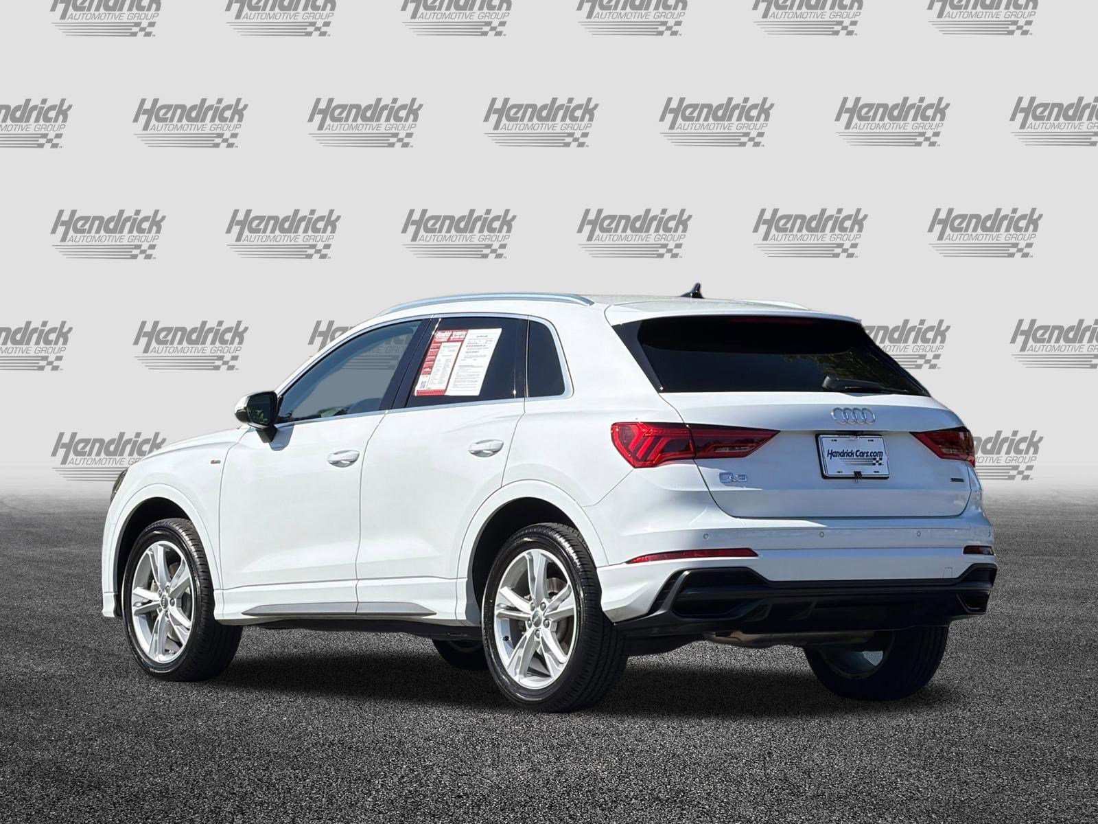 Used 2020 Audi Q3 2.0T Premium Plus w/ Premium Plus Package AWD/4WD image 7