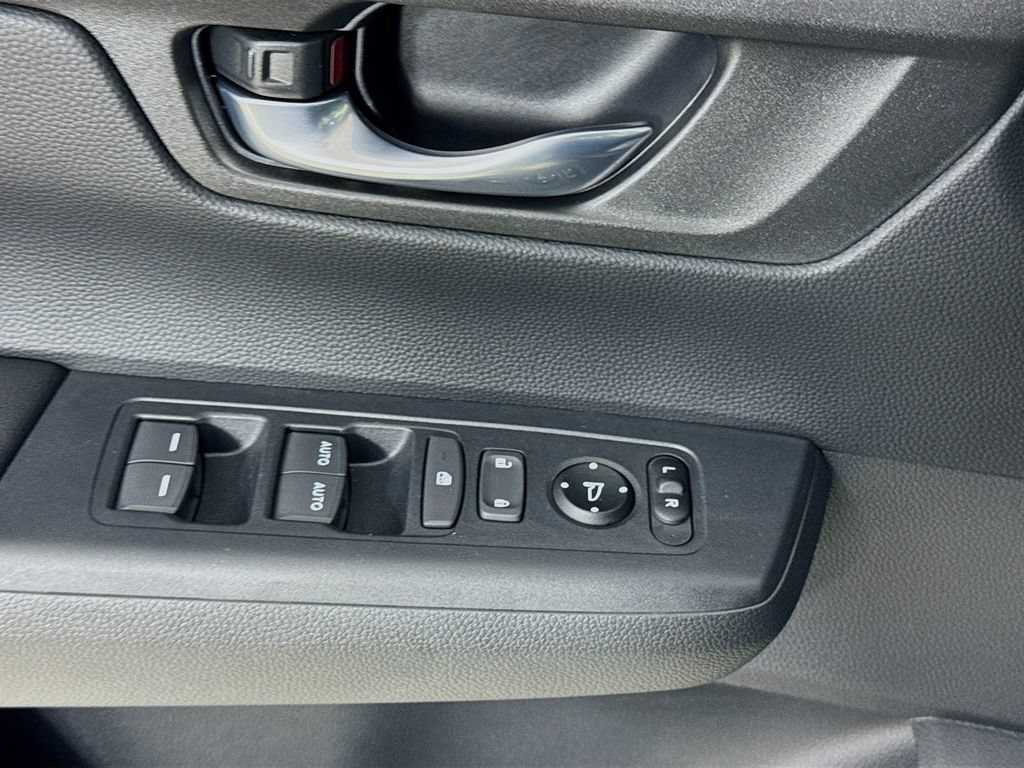 Used 2026 Honda CR-V Sport image 23