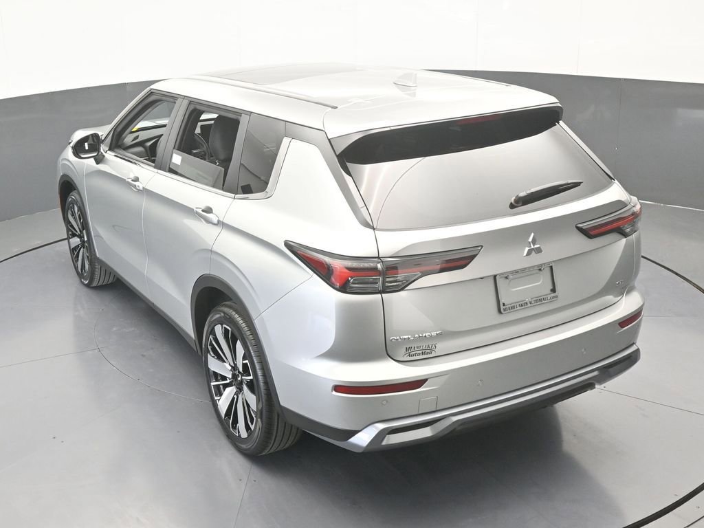 New 2026 Mitsubishi Outlander SE FWD image 50