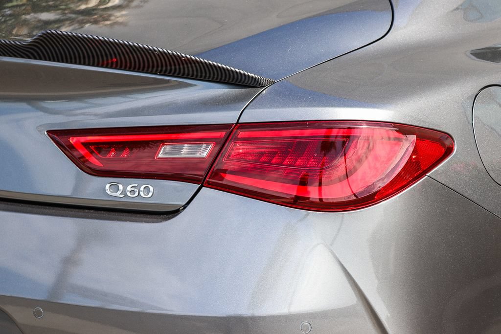 Certified 2021 INFINITI Q60 3.0t Luxe w/ Cargo Package RWD image 9