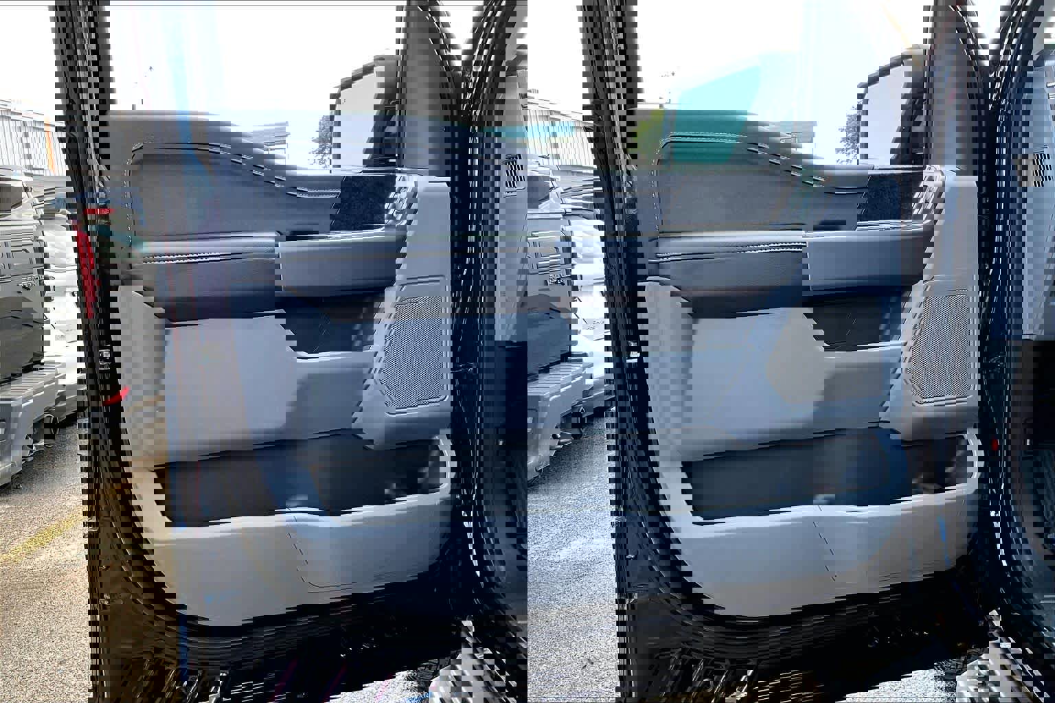 Certified 2025 Ford F150 Lightning XLT w/ Max Trailer Tow Package image 21