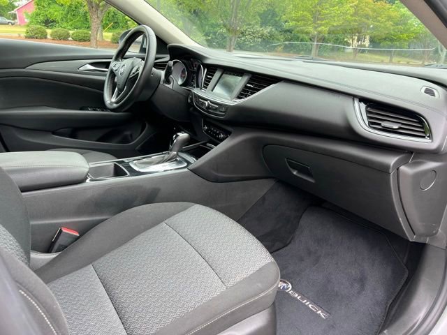Used 2018 Buick Regal Preferred FWD image 22