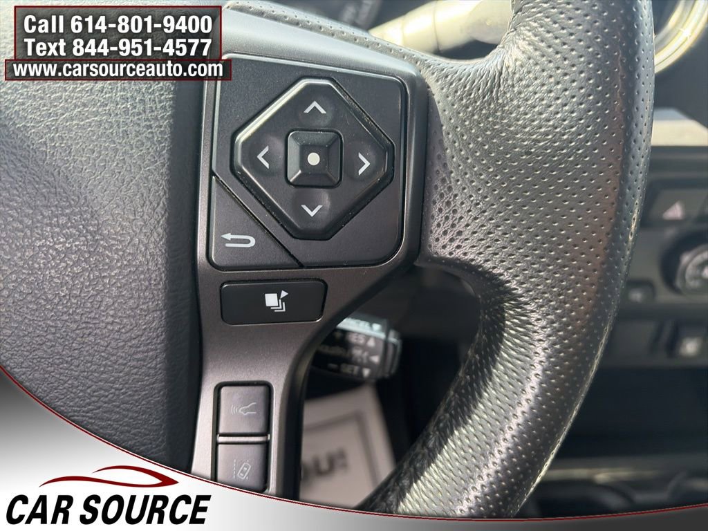 Used 2019 Toyota Tacoma TRD Sport image 11