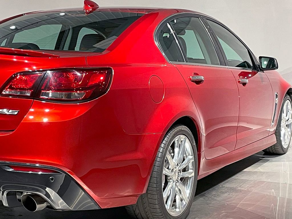 Used 2015 Chevrolet SS image 28
