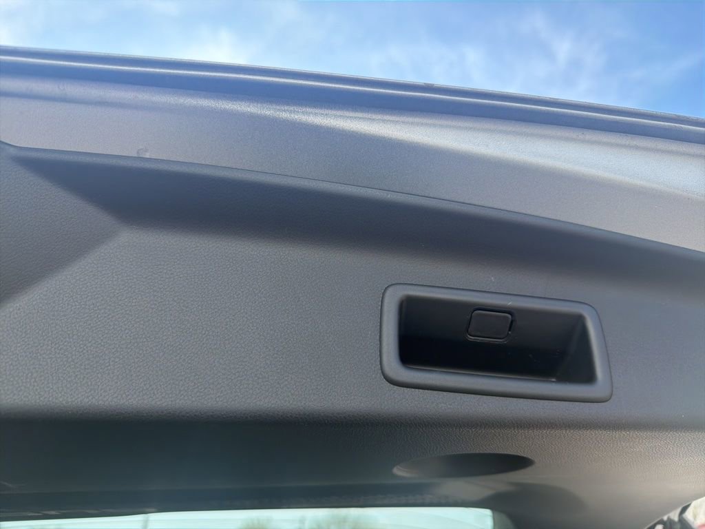 Used 2026 Subaru Forester Premium image 6