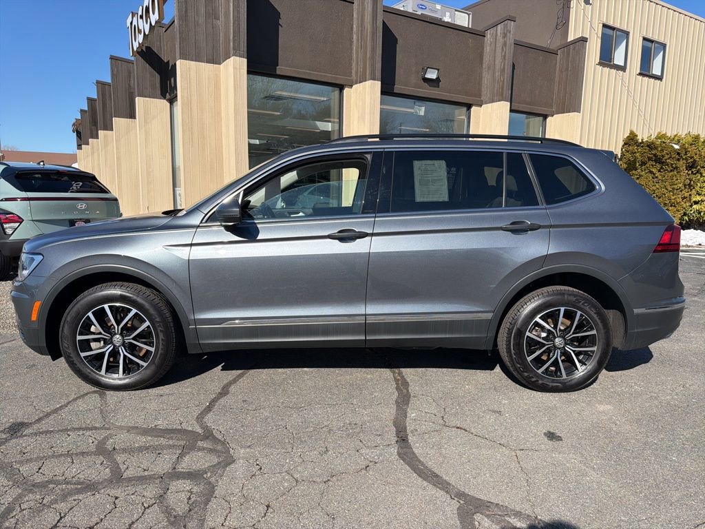 Used 2021 Volkswagen Tiguan SE w/ Panoramic Sunroof Package AWD/4WD image 8