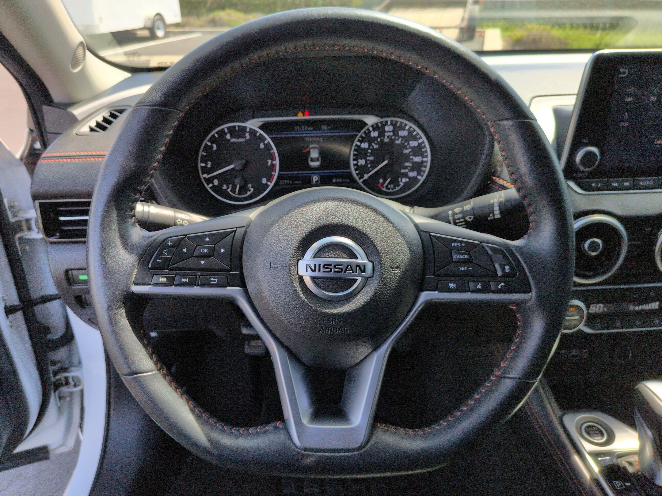 Used 2020 Nissan Sentra SR w/ Premium Package image 18