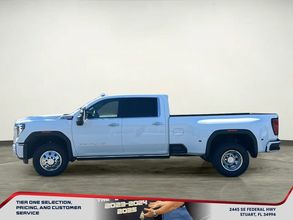 New 2026 GMC Sierra 3500 Denali w/ Denali Reserve Package image 3
