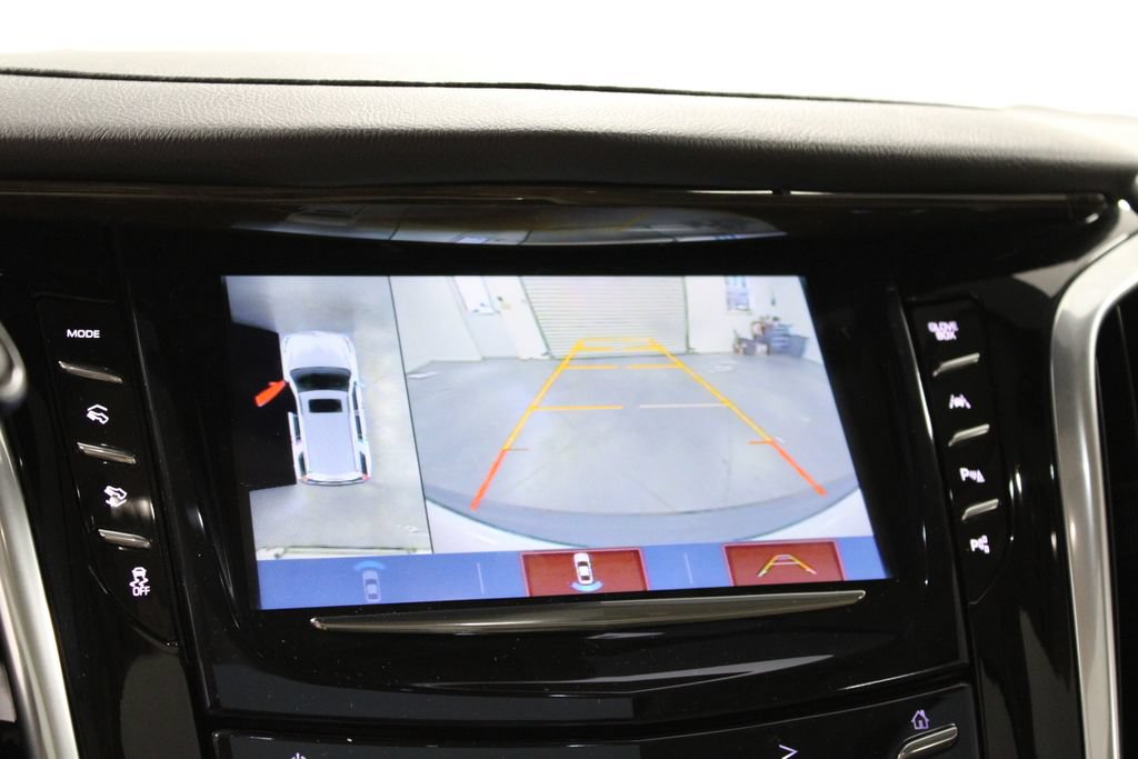 Used 2020 Cadillac Escalade Premium Luxury AWD/4WD image 43